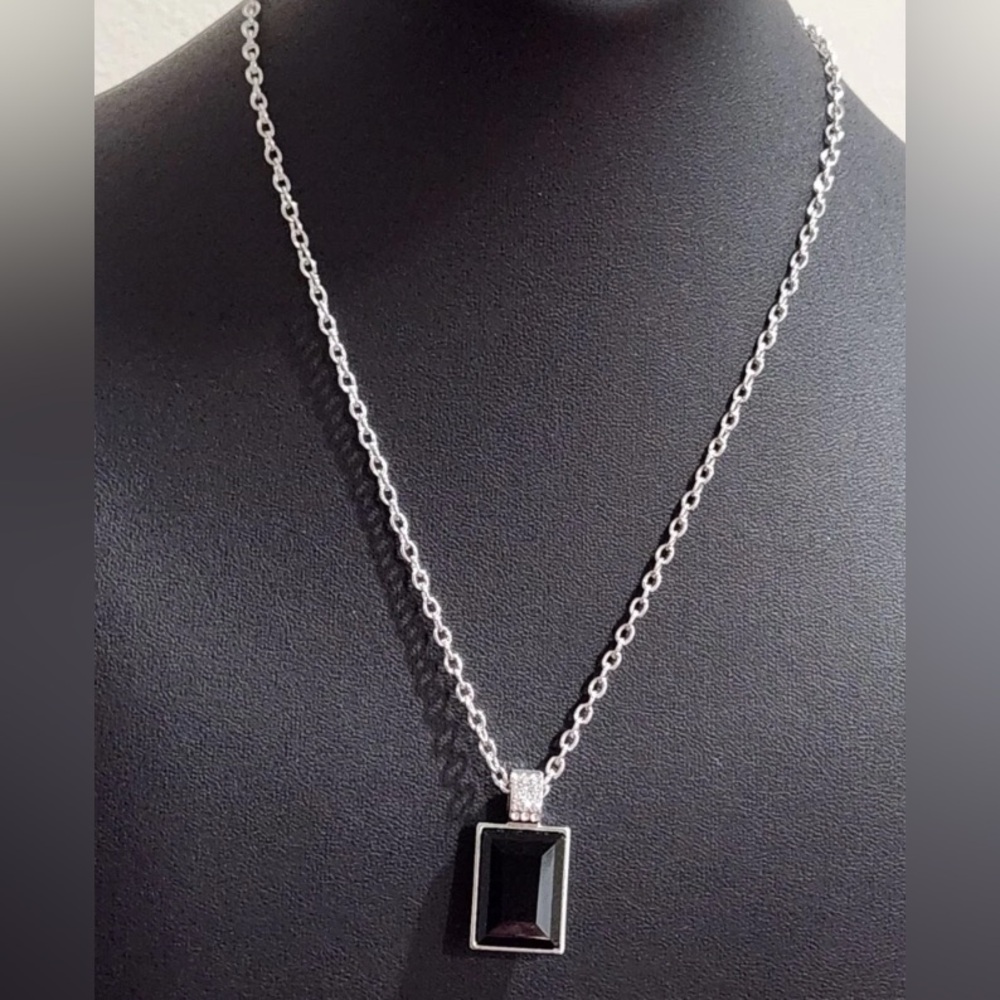 Paparazzi Black - Understated Dazzle  Black Necklace